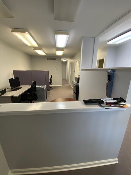 More Photos Of 301 S Main St, Doylestown Medical For Lease