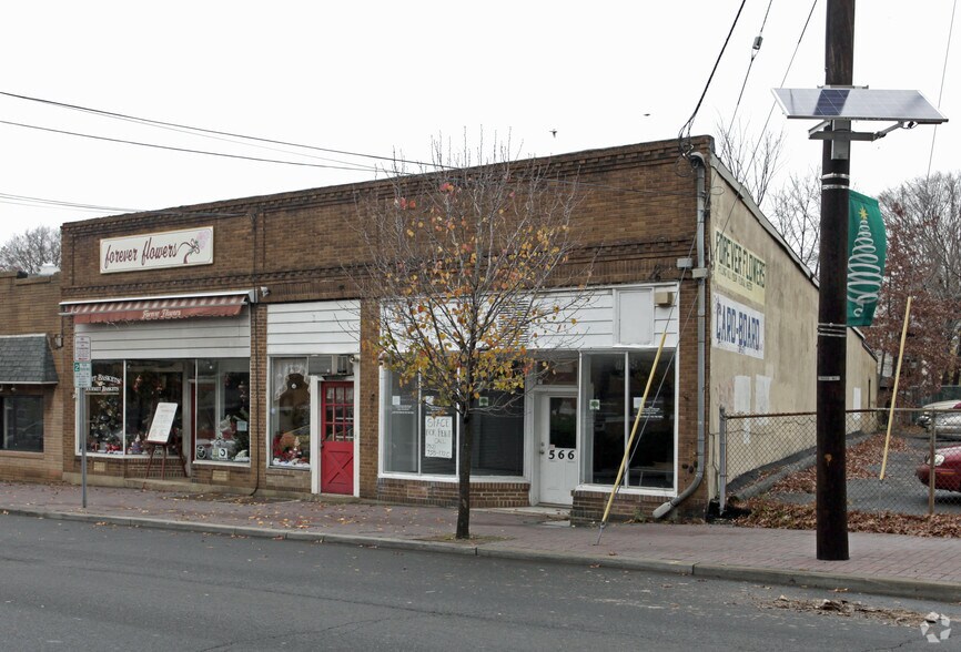 Primary Photo Of 566-568 New Brunswick Ave, Fords Storefront For Sale