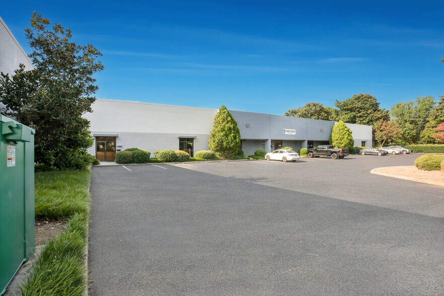 More Photos Of 4761 Hugh Howell Rd, Tucker Unknown For Lease