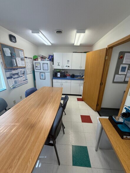 More Photos Of 1659 W 2nd St, Xenia Medical For Lease