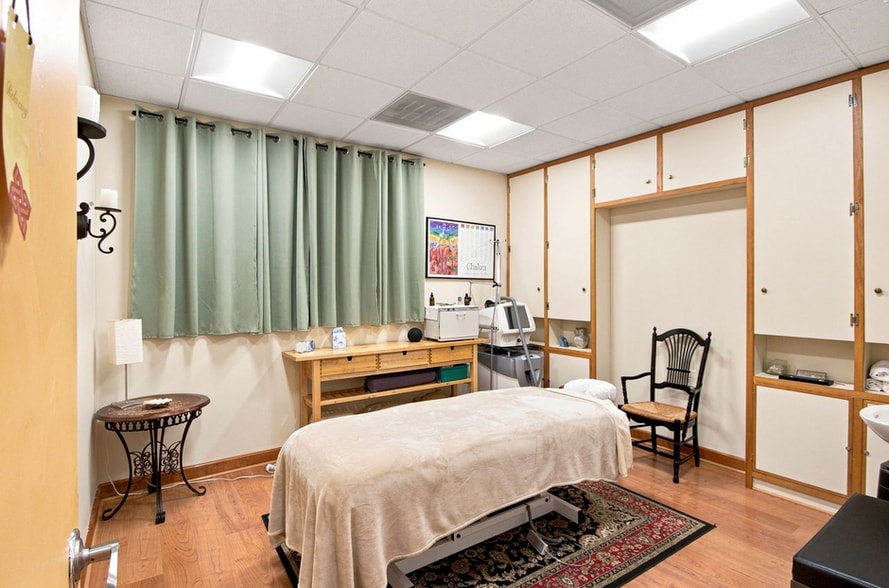 More Photos Of 203-205 Ridgely Ave, Annapolis Medical For Lease