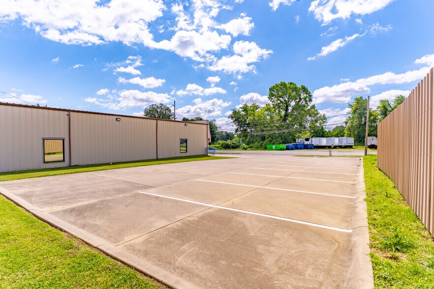 More Photos Of 1651 S Green St, Henderson Daycare Center For Sale