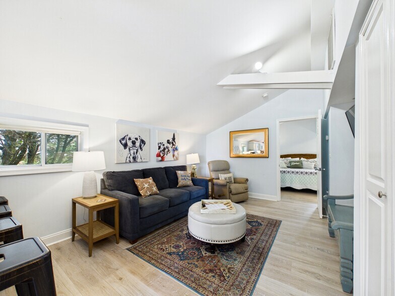 More Photos Of 26285 Broadkill Rd, Milton Hotel For Sale
