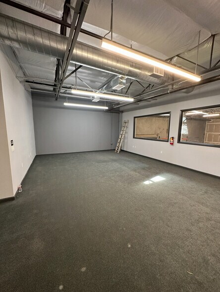 More Photos Of 671 Willow Pass Rd, Pittsburg Industrial For Sale