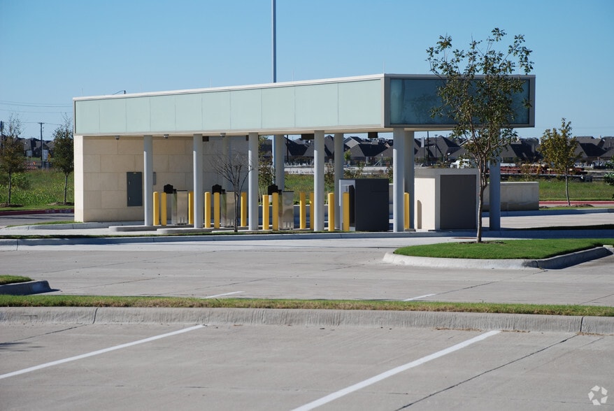 More Photos Of 5900 S Lake Forest Dr, McKinney Office For Lease