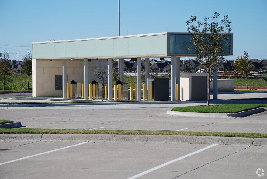 More Photos Of 5900 S Lake Forest Dr, McKinney Office For Lease
