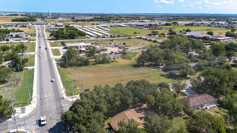 More Photos Of N Austin St & E Martindale St, Seguin Land For Sale
