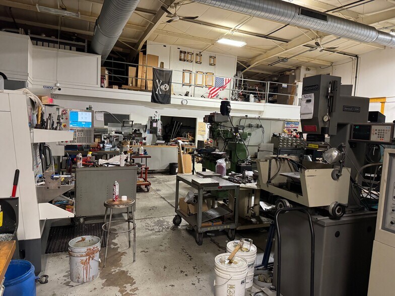 More Photos Of 24108 S Northern Illinois Dr, Channahon Warehouse For Sale