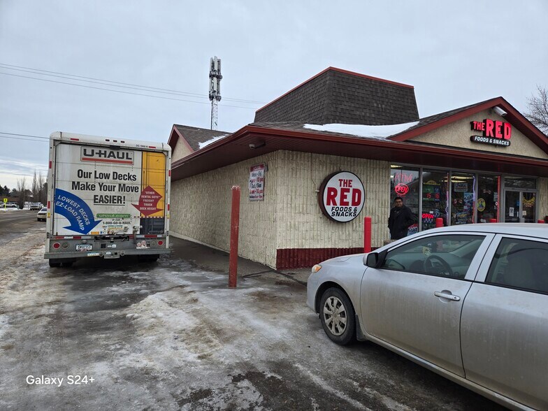 More Photos Of 5201 48th St, Stony Plain Convenience Store For Sale