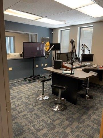 More Photos Of 14 Computer Dr W, Colonie Office For Lease