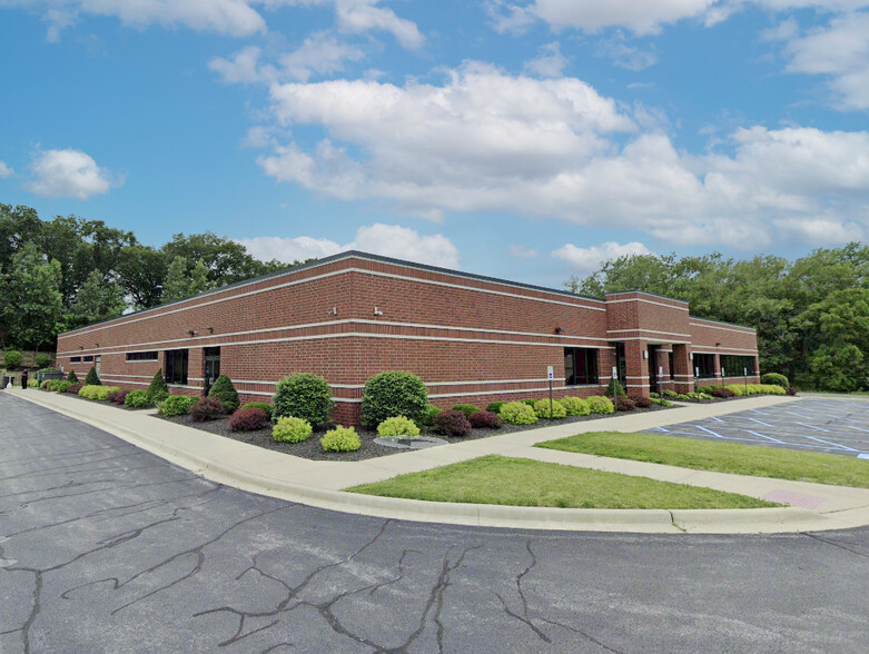 Primary Photo Of 211 W Ridge Rd, Griffith Office For Lease