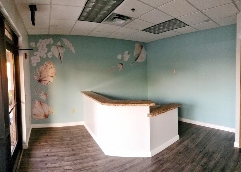 More Photos Of 9200 W Union Hills Dr, Peoria Medical For Lease