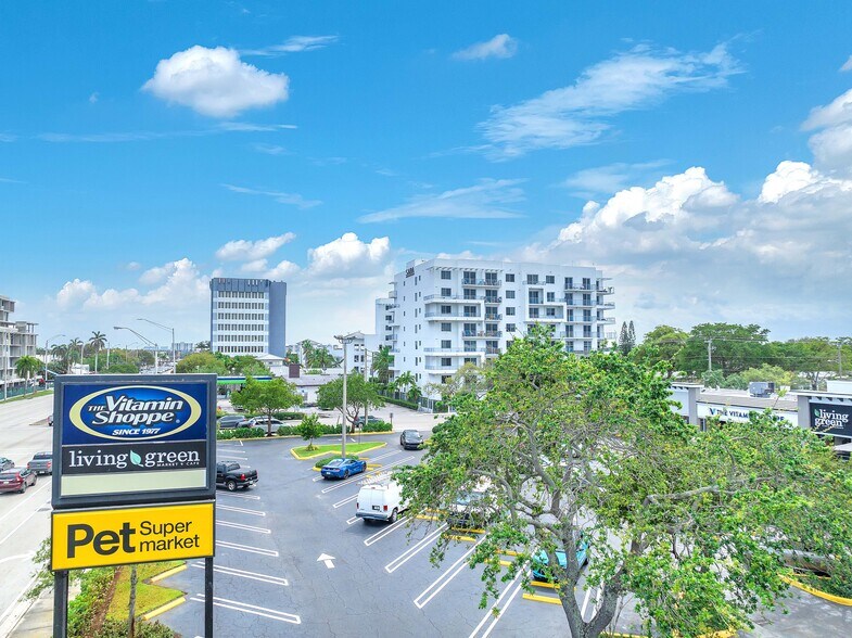 More Photos Of 401-433 N Federal Hwy, Pompano Beach Unknown For Lease