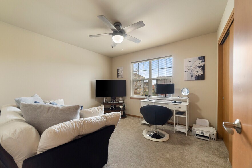 More Photos Of 4868 Innovation Dr, Deforest Apartments For Sale