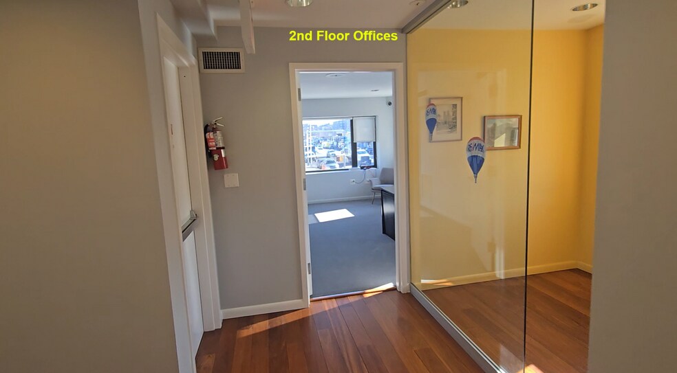 More Photos Of 7115 Northern Blvd, Jackson Heights Office For Sale