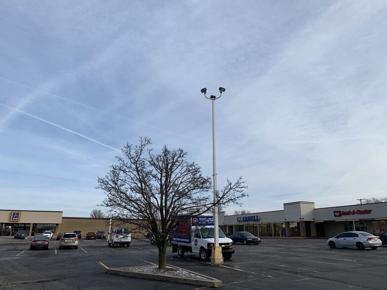 More Photos Of 89-163 Allison Ave, Xenia Unknown For Lease