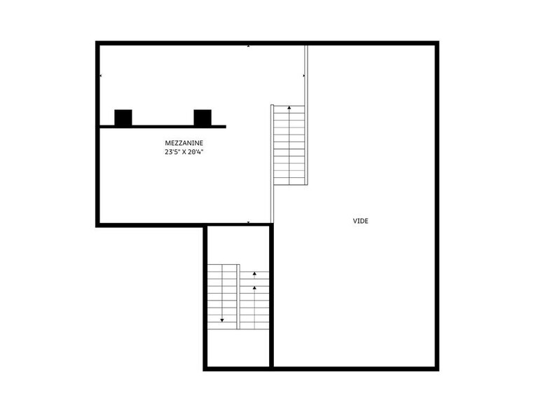More Photos Of 112 Rue Industrielle, Delson Light Distribution For Lease