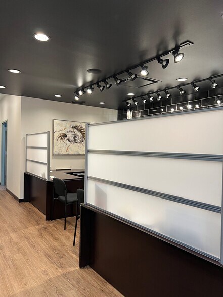 More Photos Of 269 16th St W, Dickinson Freestanding For Lease