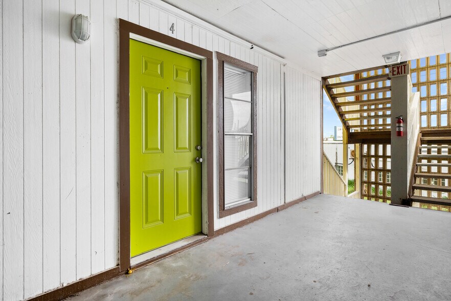 More Photos Of 10518 Heizer Dr, Corpus Christi Apartments For Sale