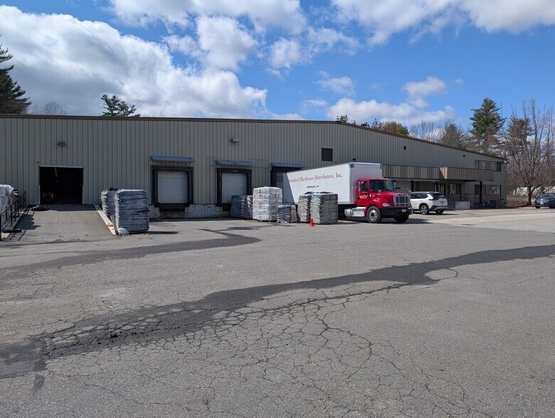 More Photos Of 3 Star Dr, Merrimack Light Distribution For Sale