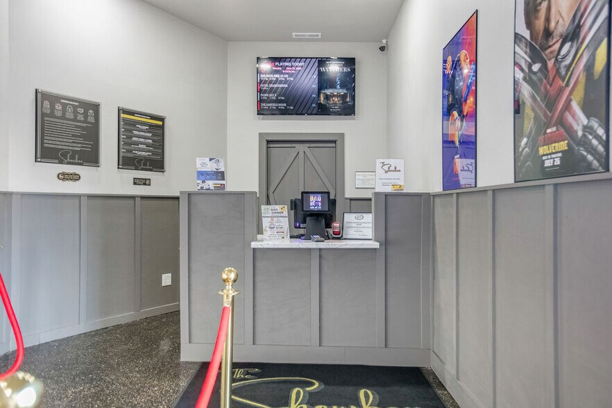 More Photos Of 4000 Fort Campbell Blvd, Hopkinsville Movie Theatre For Sale