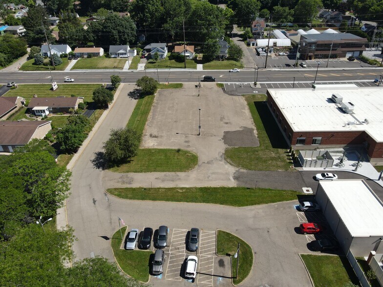 More Photos Of 630 30th St NW, Canton Land For Lease