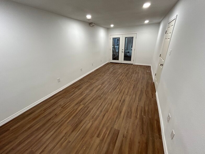 More Photos Of 5771 I 10 Industrial Pky N, Theodore Warehouse For Lease