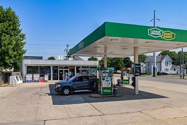 Primary Photo Of 419 Main St, Delta Convenience Store For Sale