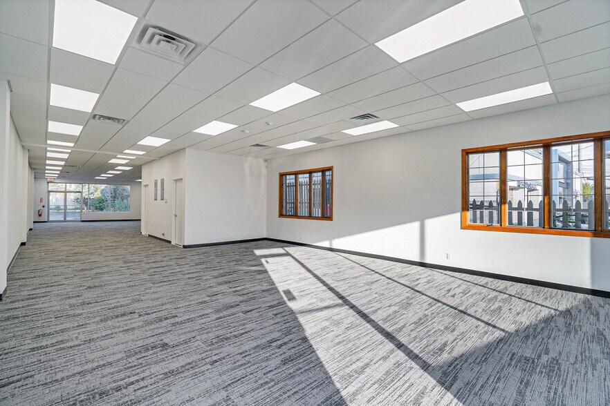 More Photos Of 81-83 E Main St, Elmsford Storefront Retail Office For Lease