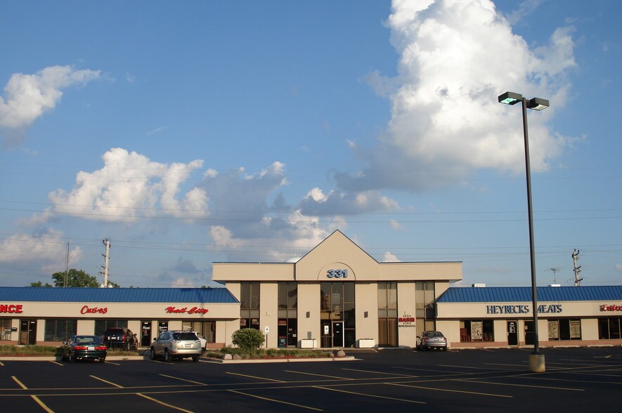 More Photos Of 315-345 W Northwest Hwy, Palatine Unknown For Lease