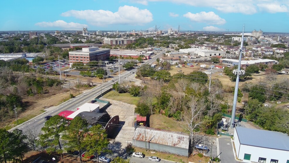 More Photos Of 804 Wheaton St, Savannah Land For Sale
