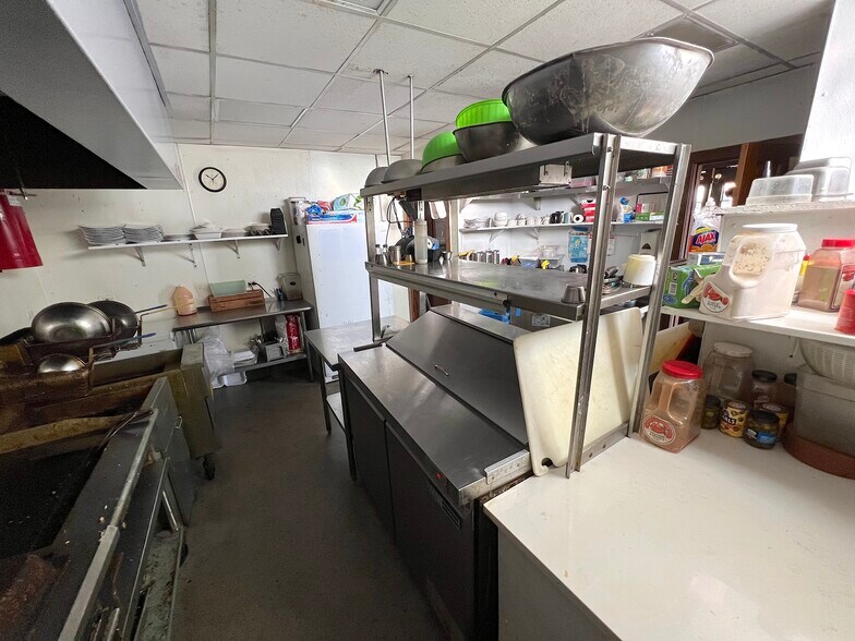 More Photos Of 5901 W Lawrence Ave, Chicago Freestanding For Sale