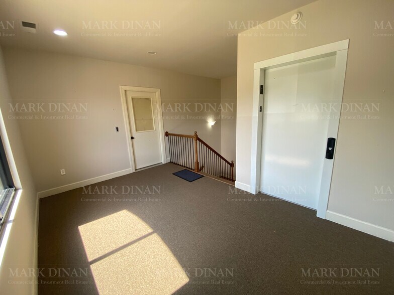 More Photos Of 200 Village Dr, Pelham Office For Sale