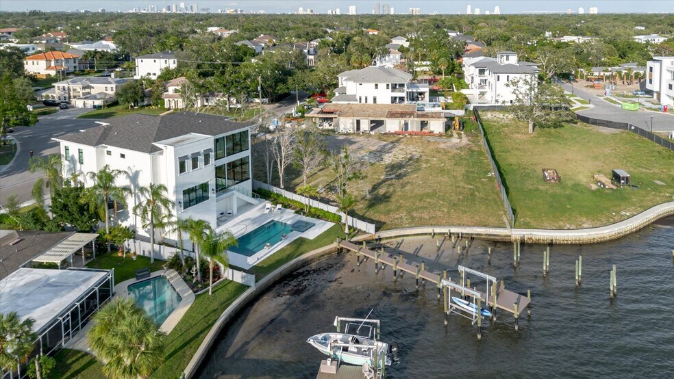 More Photos Of 5102 W Longfellow Ave, Tampa Land For Sale