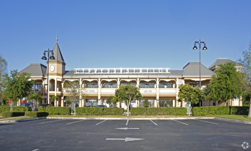 More Photos Of 5535 Cypress Gardens Blvd, Winter Haven Storefront Retail Office For Lease