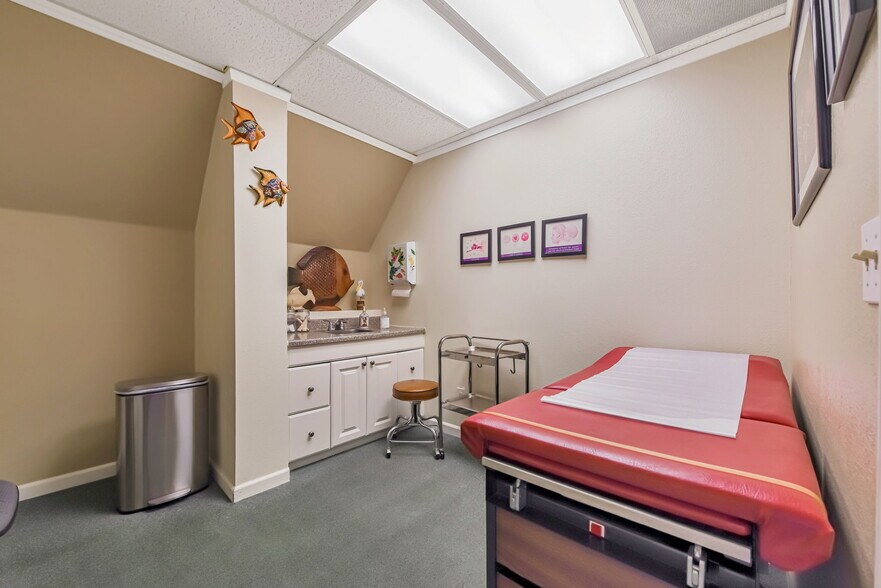 More Photos Of 2039 Forest Ave, San Jose Medical For Sale