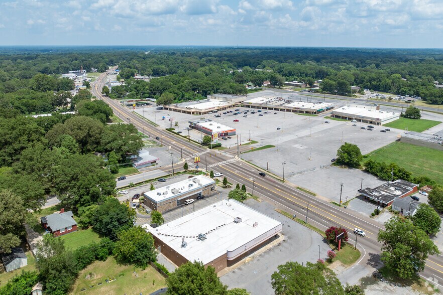 More Photos Of 3129 Thomas St, Memphis General Retail For Sale