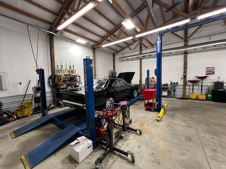 More Photos Of 16545 Madison Rd, Nampa Service For Sale