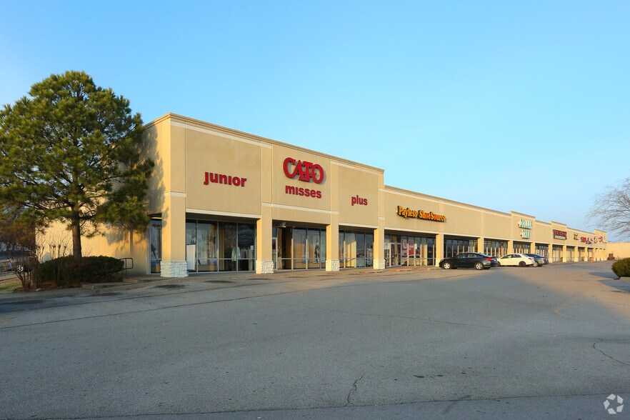 More Photos Of 2409 W Kenosha Ave, Broken Arrow Unknown For Lease