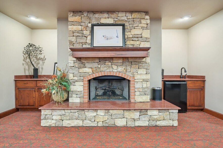 More Photos Of 525 S Jardot Rd, Stillwater Office Residential For Sale