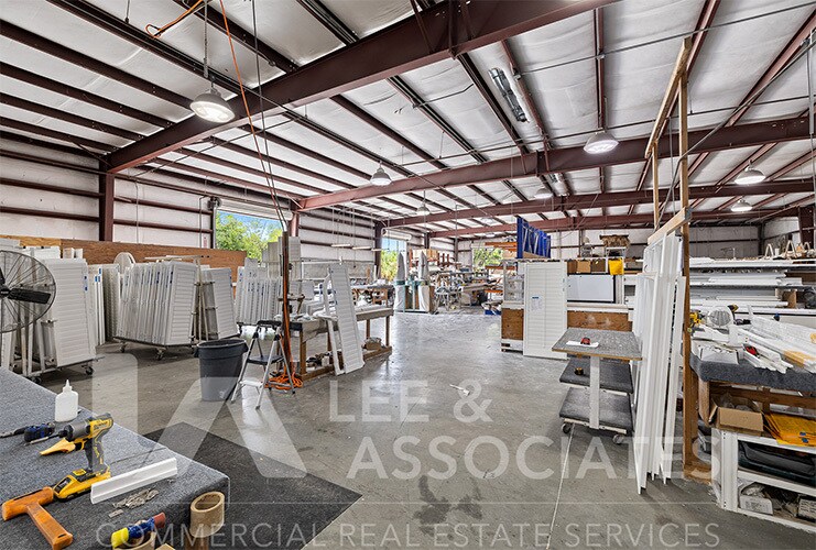 More Photos Of 6524 All American Blvd, Orlando Warehouse For Lease