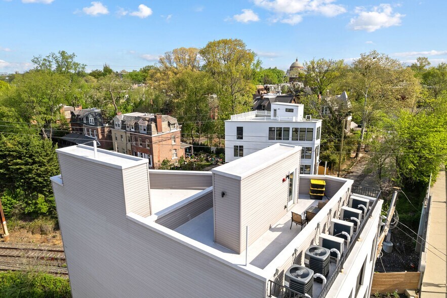 More Photos Of 4921 Chester Ave, Philadelphia Multifamily For Sale