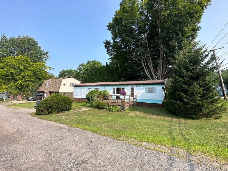 More Photos Of 8114 State Rd, Colden Manufactured Housing Mobile Home Park For Sale