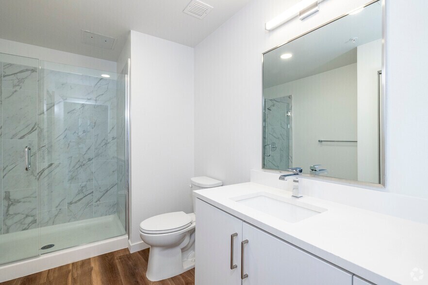 More Photos Of 301 W Roosevelt St, Phoenix Apartments For Lease