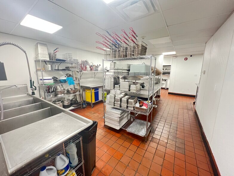 More Photos Of 560 Silverthorne Ln, Silverthorne Hotel For Sale