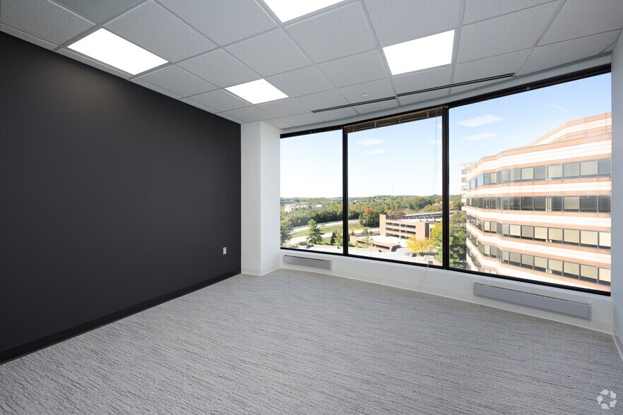 More Photos Of 10451 Mill Run Cir, Owings Mills Office For Sale