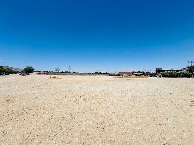 More Photos Of 41921 50th Street West, Quartz Hill Land For Sale