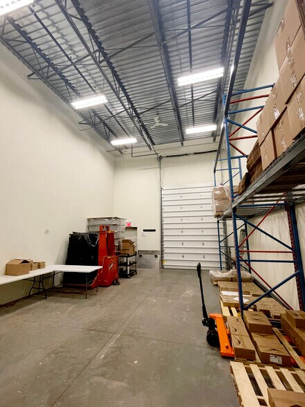 More Photos Of 618 E Kent Ave S, Vancouver Light Distribution For Sale