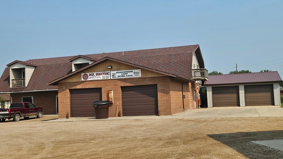 More Photos Of 1001 Grimms Rd, Bottineau Apartments For Sale