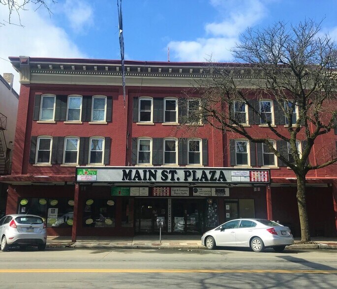 More Photos Of 564 Main St, Stroudsburg Office For Sale